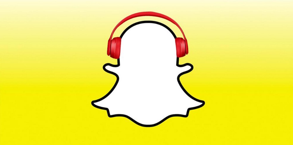 Add Drake’s ‘Big Rings’ to your selfies with Snapchat’s new Beats-sponsored Lens