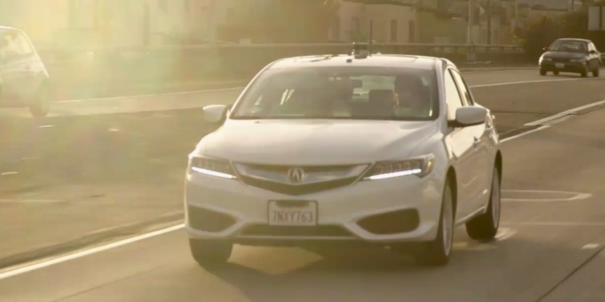 Tesla’s response to hacker who built a self-driving car on his own in a month sounds desperate