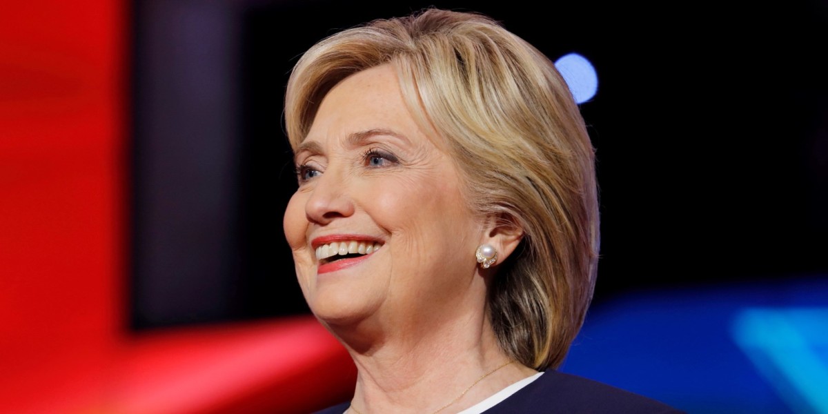 FBI re-opens investigation on Hillary Clinton emails