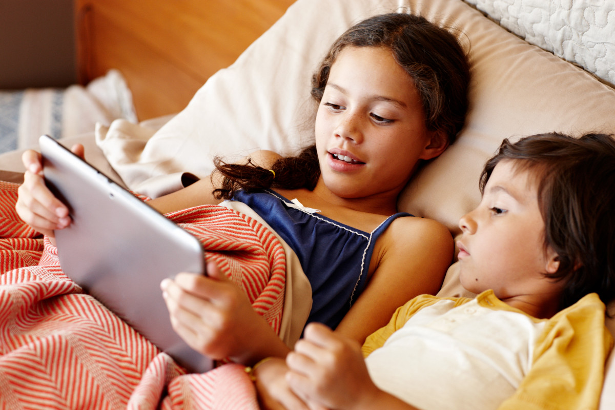 Forget TV, Netflix and YouTube dominate kids’ viewing