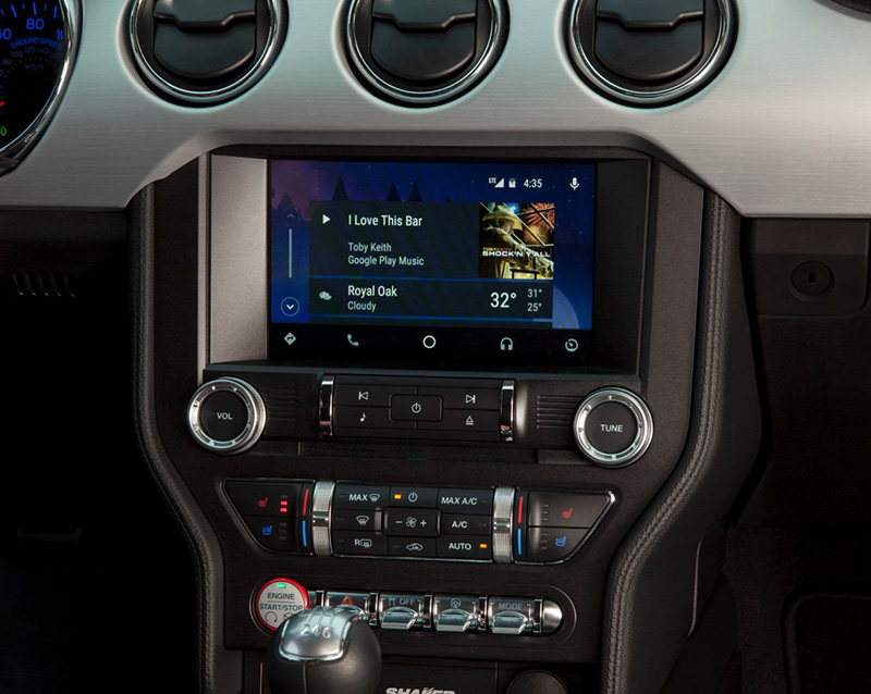 Ford's Sync 3 in-dash system will let you access maps, contacts and music from your Android or iOS phone