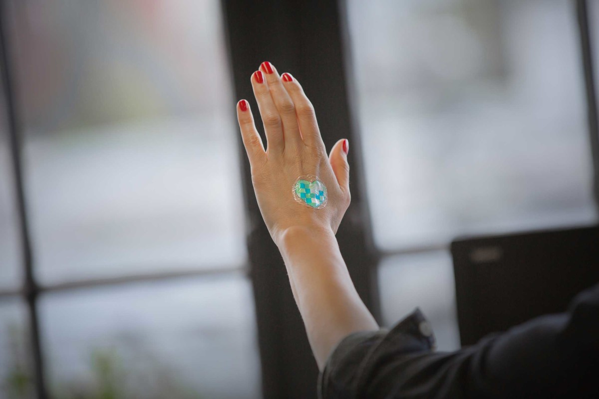 L’Oréal’s new UV patch tells you if your skin is getting damaged by the sun
