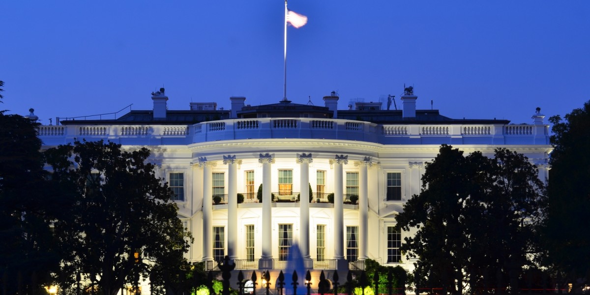 Crappy Wi-Fi signal at home? The White House has that problem too