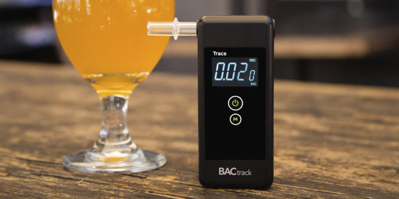 BACtrack Trace Pro breathalyzer makes sure you’re not drunk driving