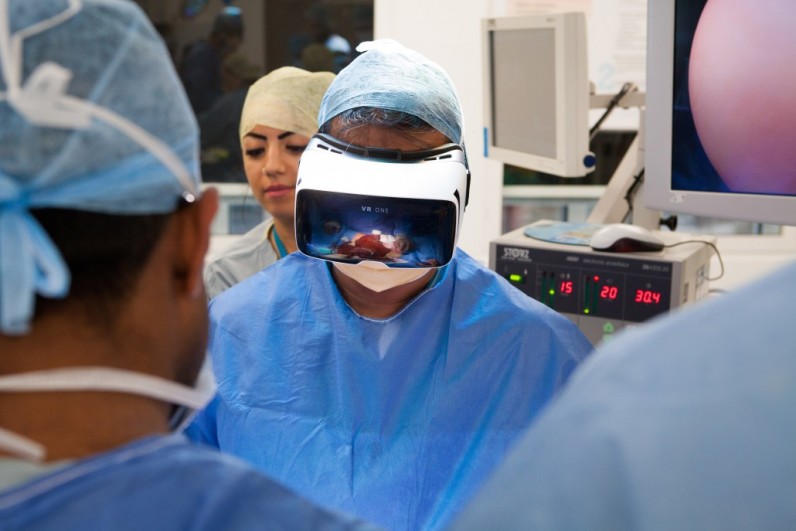 Watch a cancer operation live in virtual reality this week