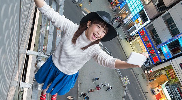 Death by dumb selfies is a new epidemic