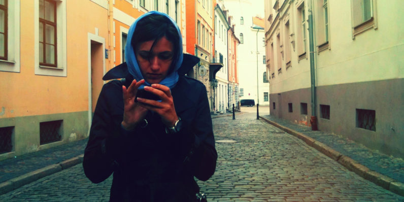 Smartphone apps consumed half of all online attention in July