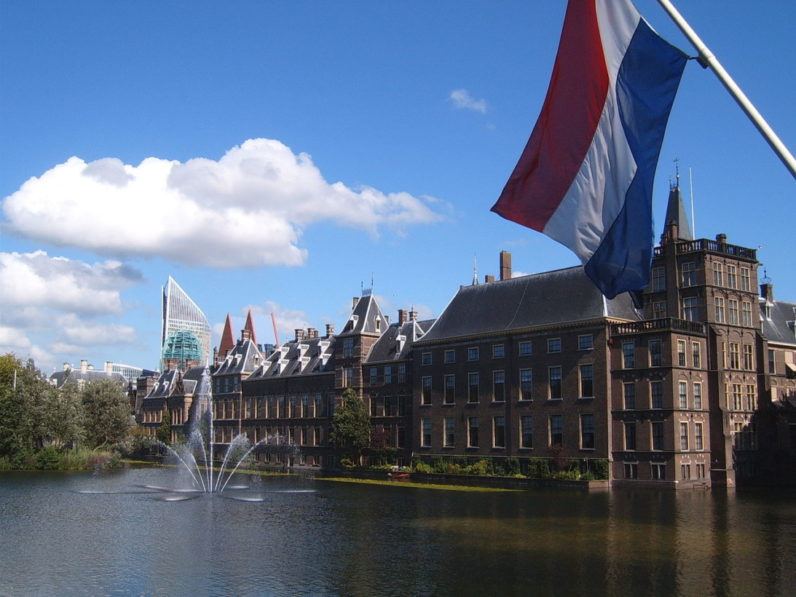 Dutch journalists hack local politicians’ Twitter accounts to expose weak security