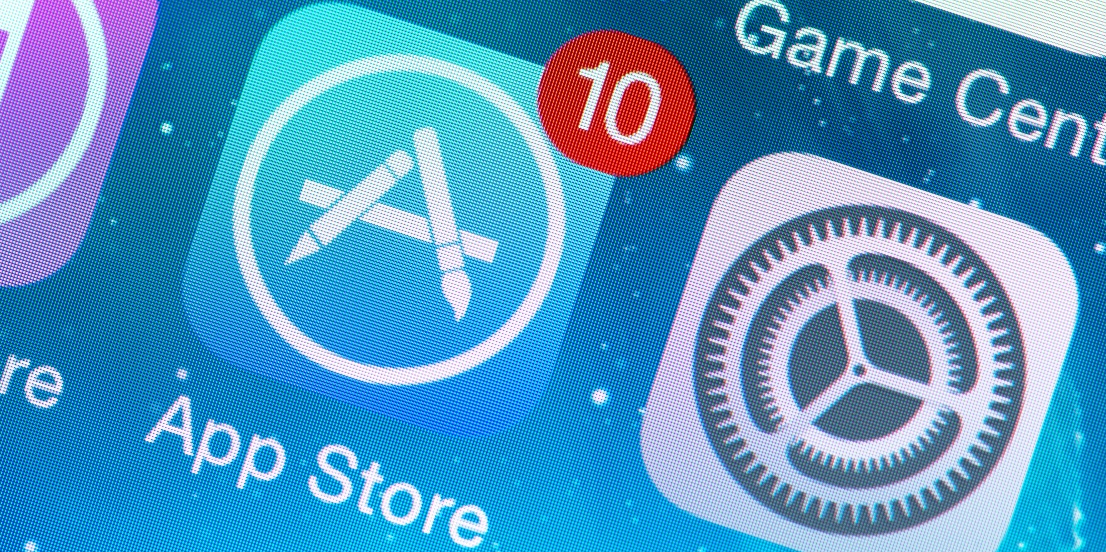 7 Crazy Simple Steps To Massively Increase Your App Downloads Featured Image