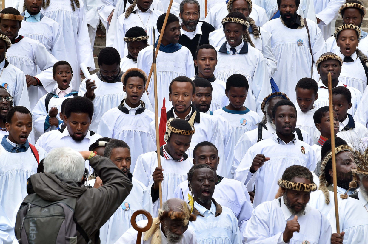 South African telco signs deal with a local church to sell phones to its 7 million members Featured Image