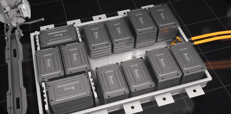 This Israeli startup has a battery that can charge an electric car in 5 minutes