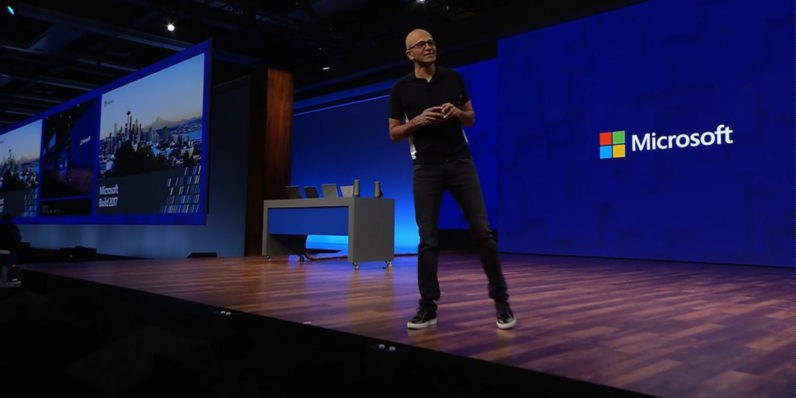 Microsoft PowerPoint can now translate your presentations on the fly
