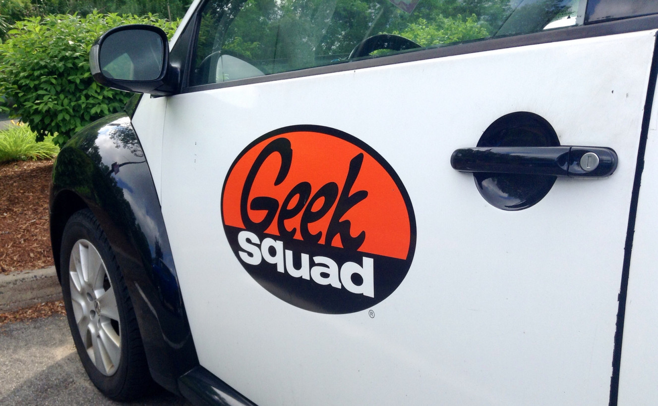 Amazon is getting into the at-home tech support game, and that’s terrible news for Best Buy