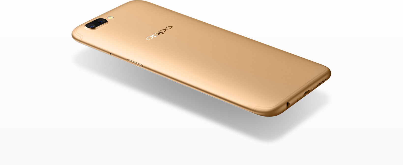 Oppo's R11 is only 6.78mm thick (but incidentally comes with a 3.5mm jack)