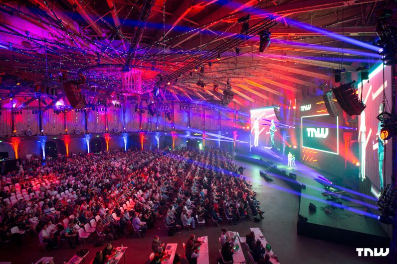 Finding the needles in the haystack: How to meet journalists at conferences