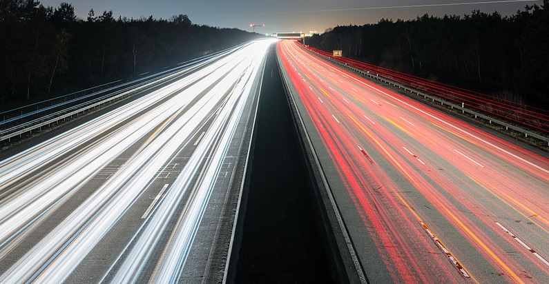 US driverless car lead vanishing as China and UK put pedal to the metal
