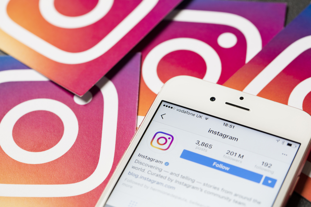 10 ways to engage with your customers on Instagram Featured Image