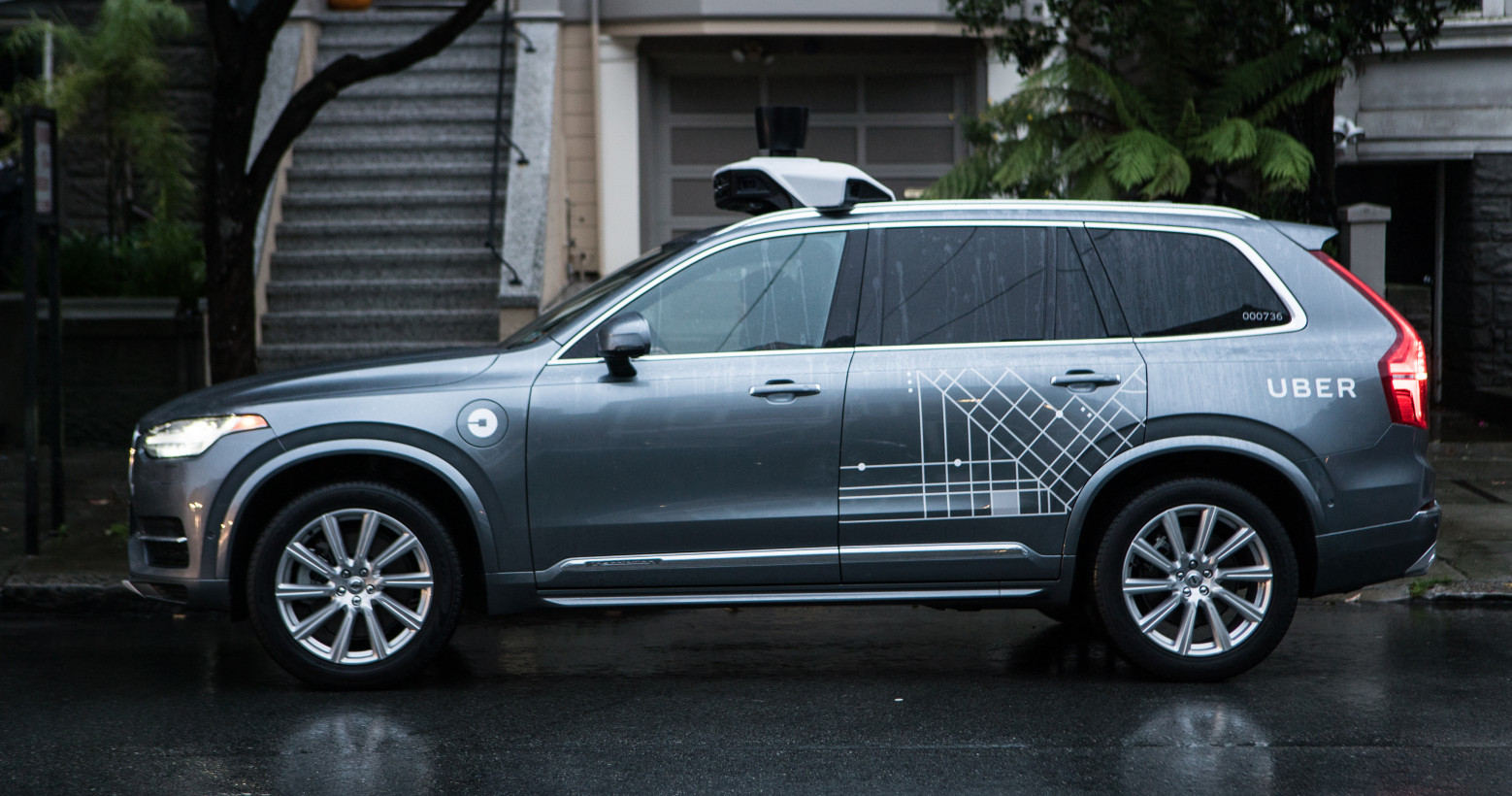 States are competing to get autonomous vehicles on the road — but should they? Featured Image
