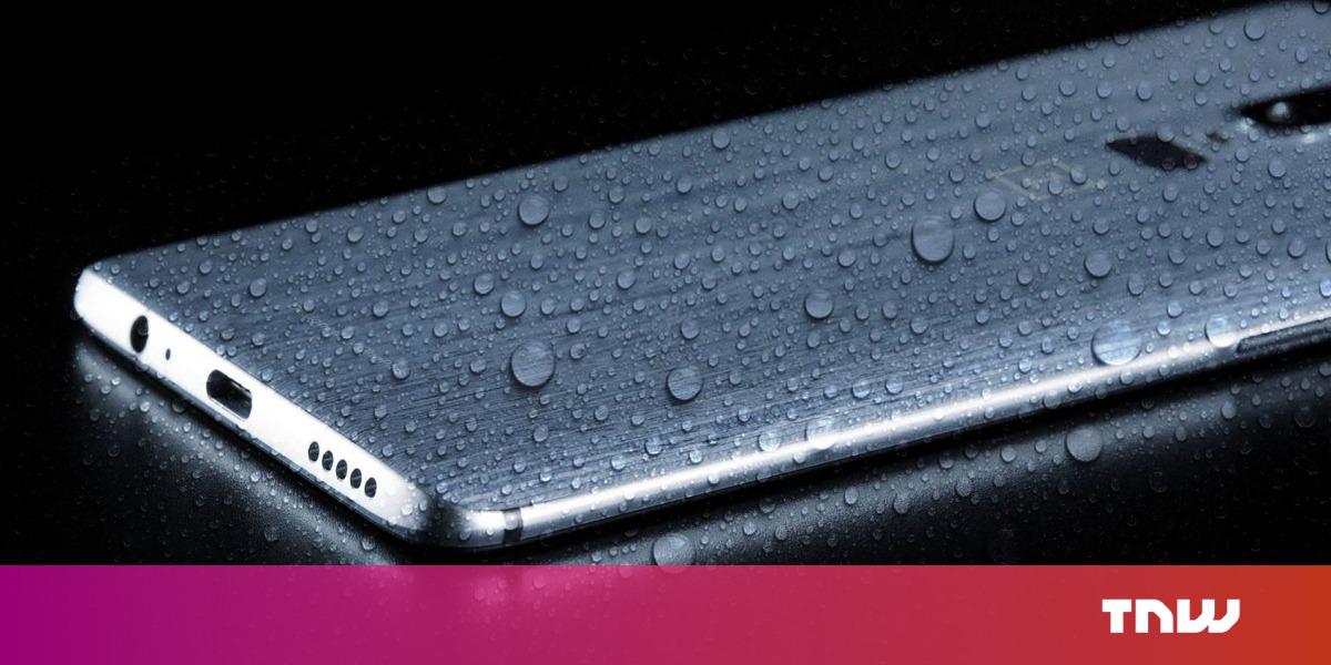 photo of It sure looks like the OnePlus 6 will be water-resistant image