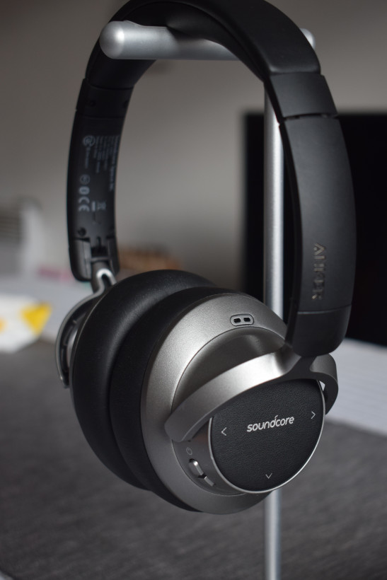 Soundcore space nc online headphones