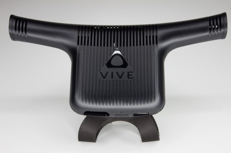 Review HTC’s Vive Wireless Adapter solves one of VR’s biggest problems