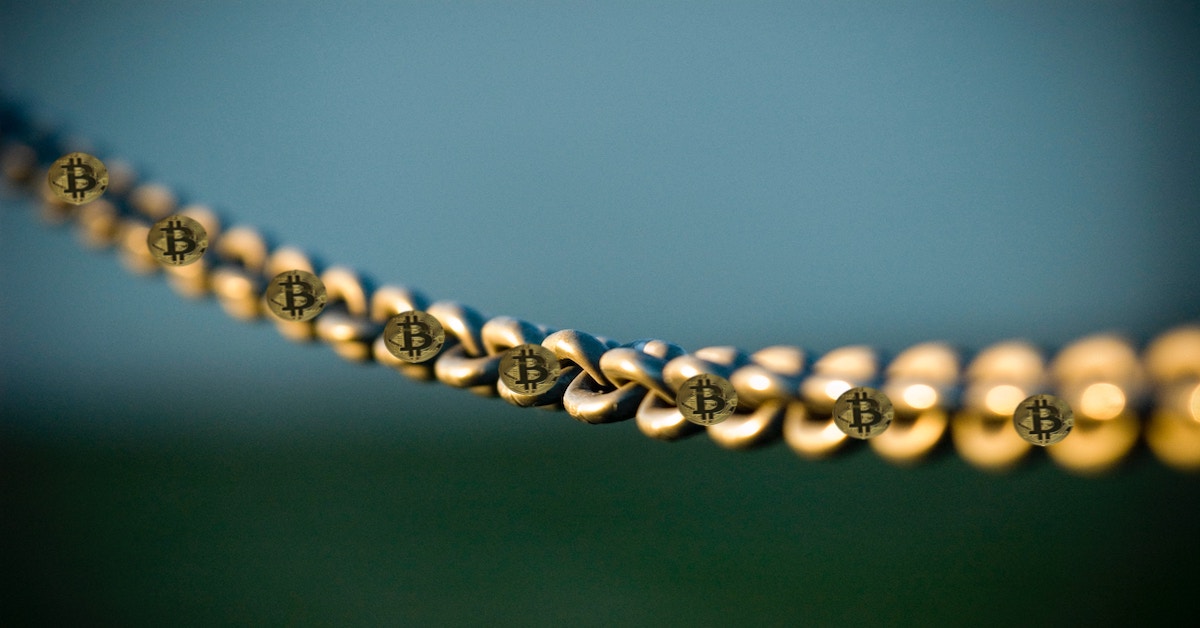 The controversies of blockchain governance and rough consensus