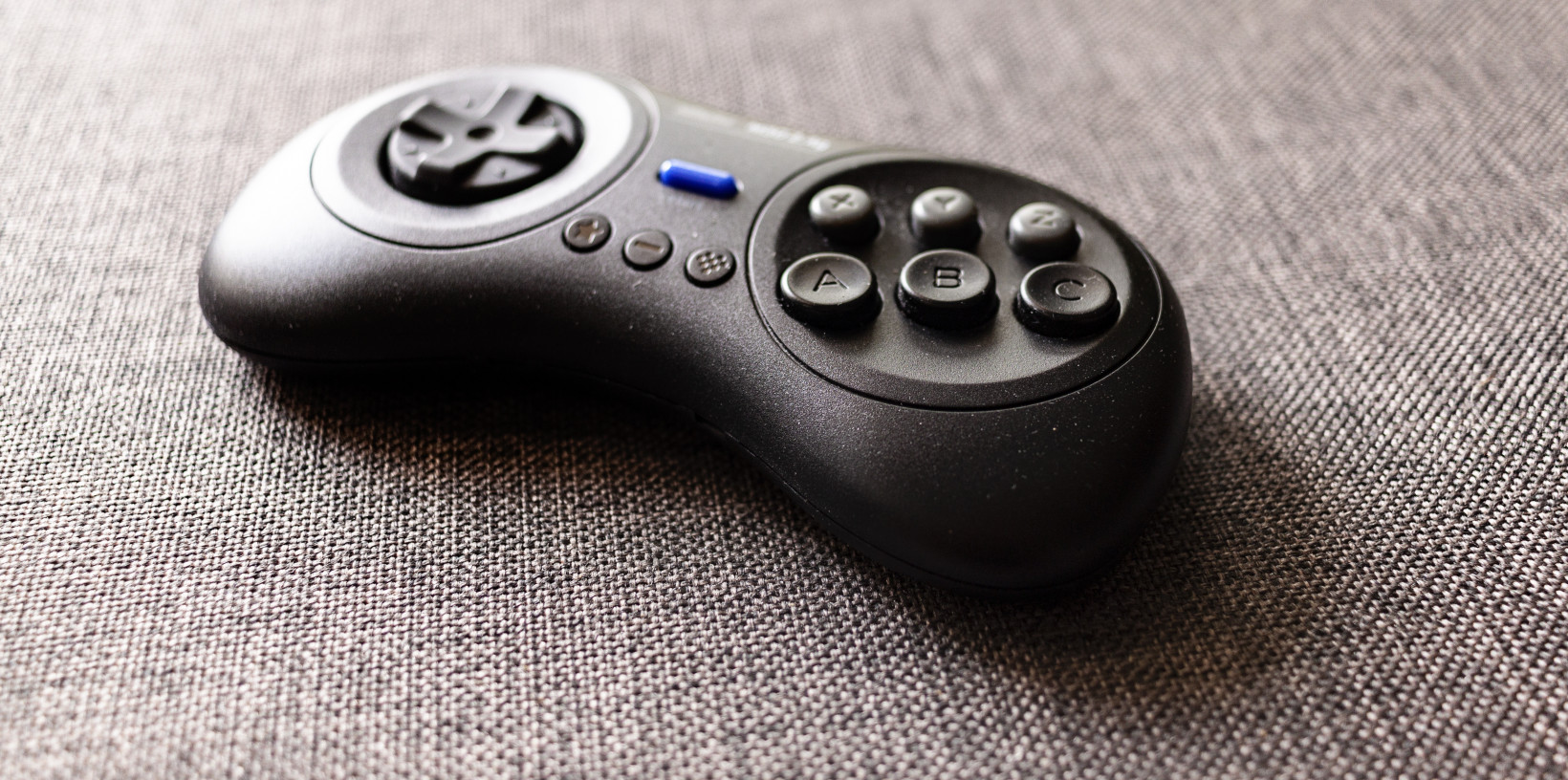 The Analogue Mega Sg is obviously the brains of the operation, but 8bitdo's fantastic controller is where the fun starts