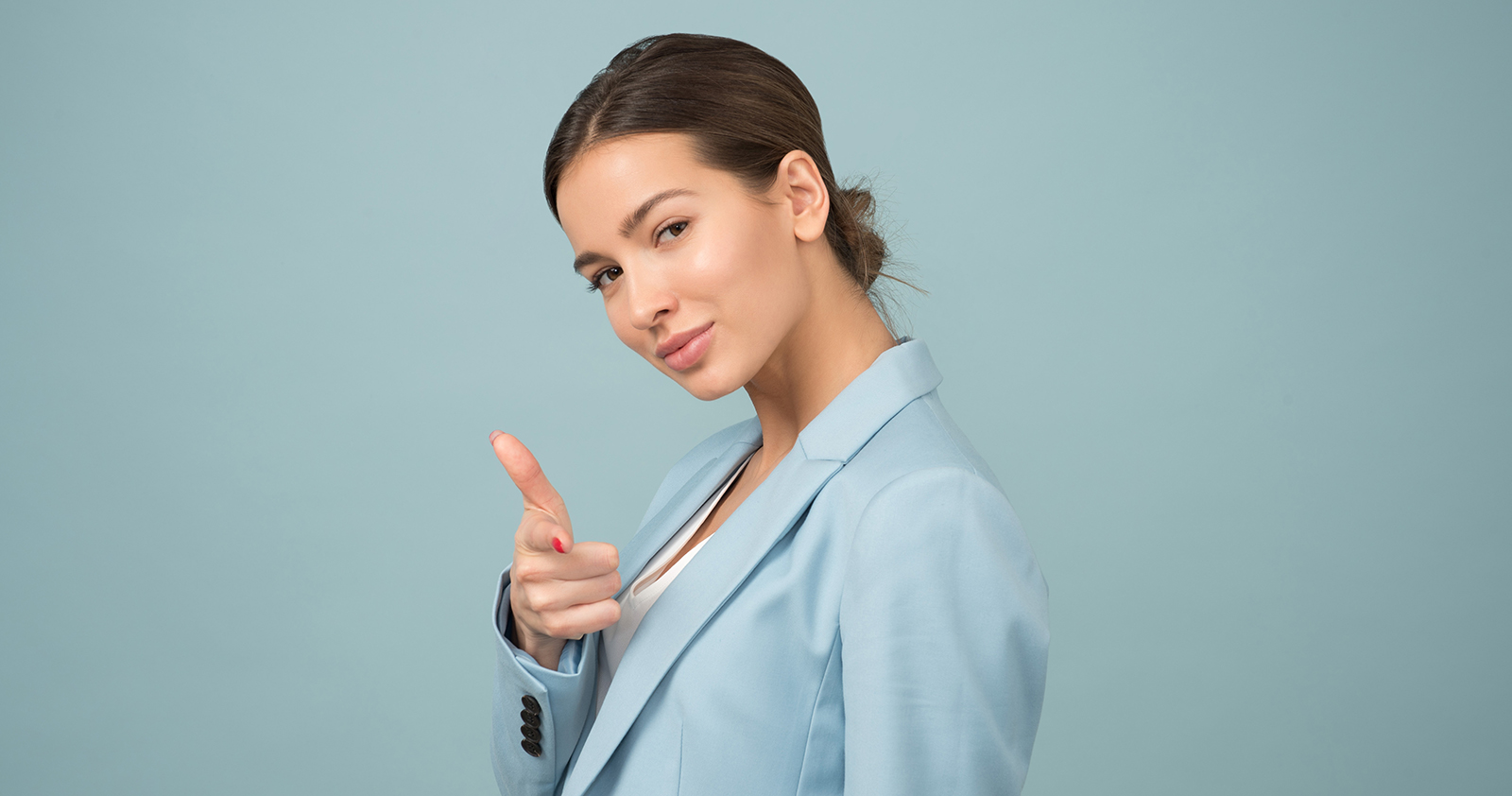 Report: Female-sounding voice assistants fuel gender bias