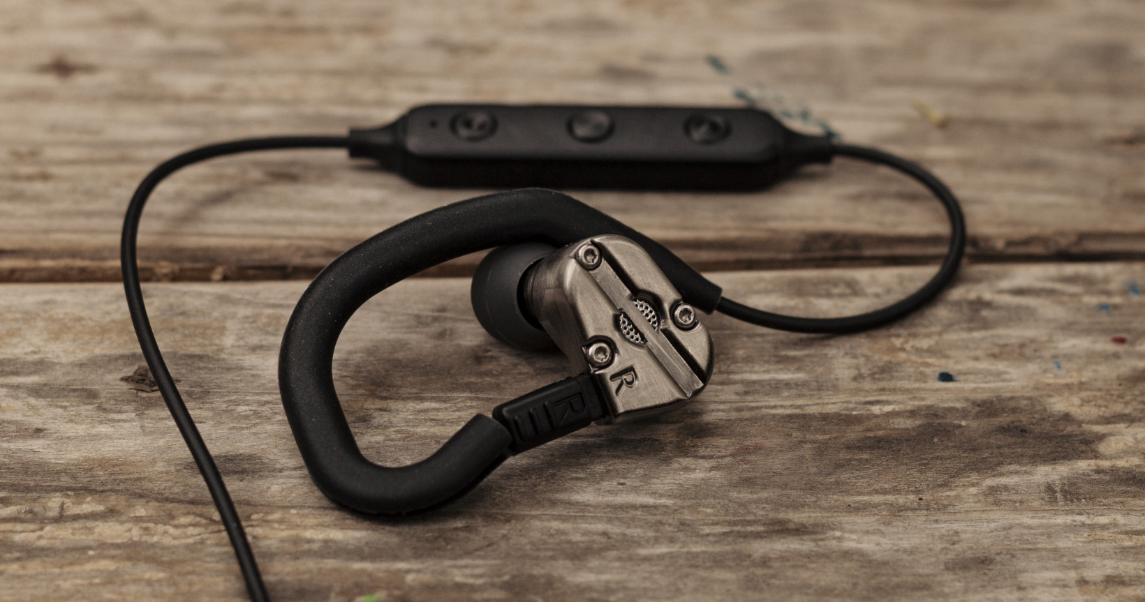The RevoNext QT5's earpieces can be detached from their main cable and plugged into a Bluetooth cable