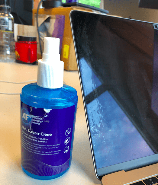 This $10 Laptop Screen Cleaner Is the Answer to Your Filthy Laptop and  Keyboard Problem