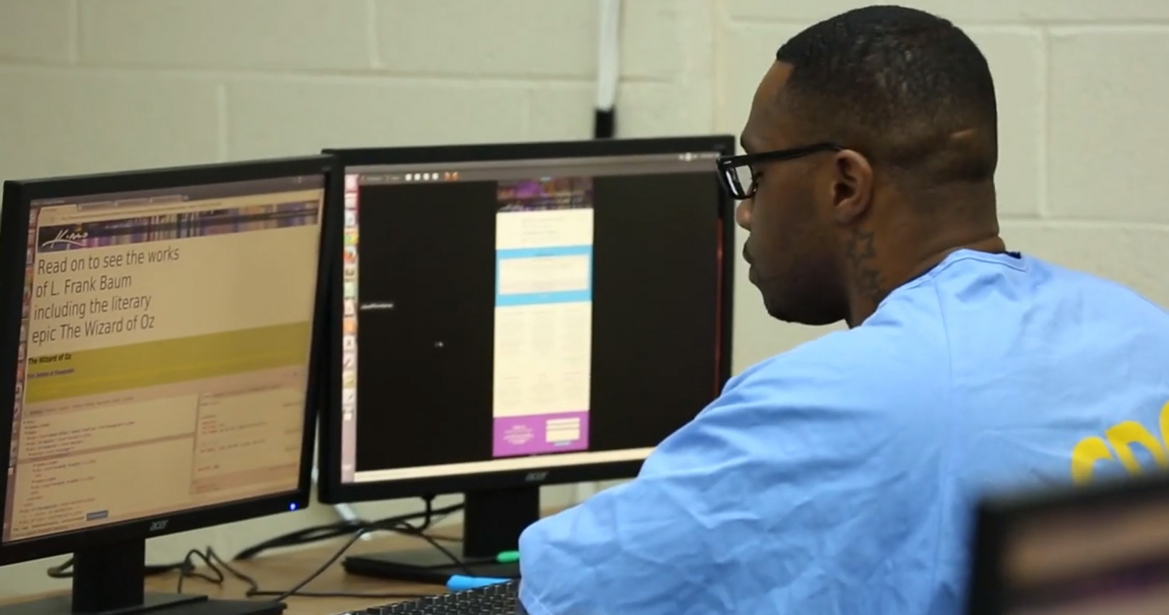 US prisons are taking programming books off the shelves over ‘security concerns’