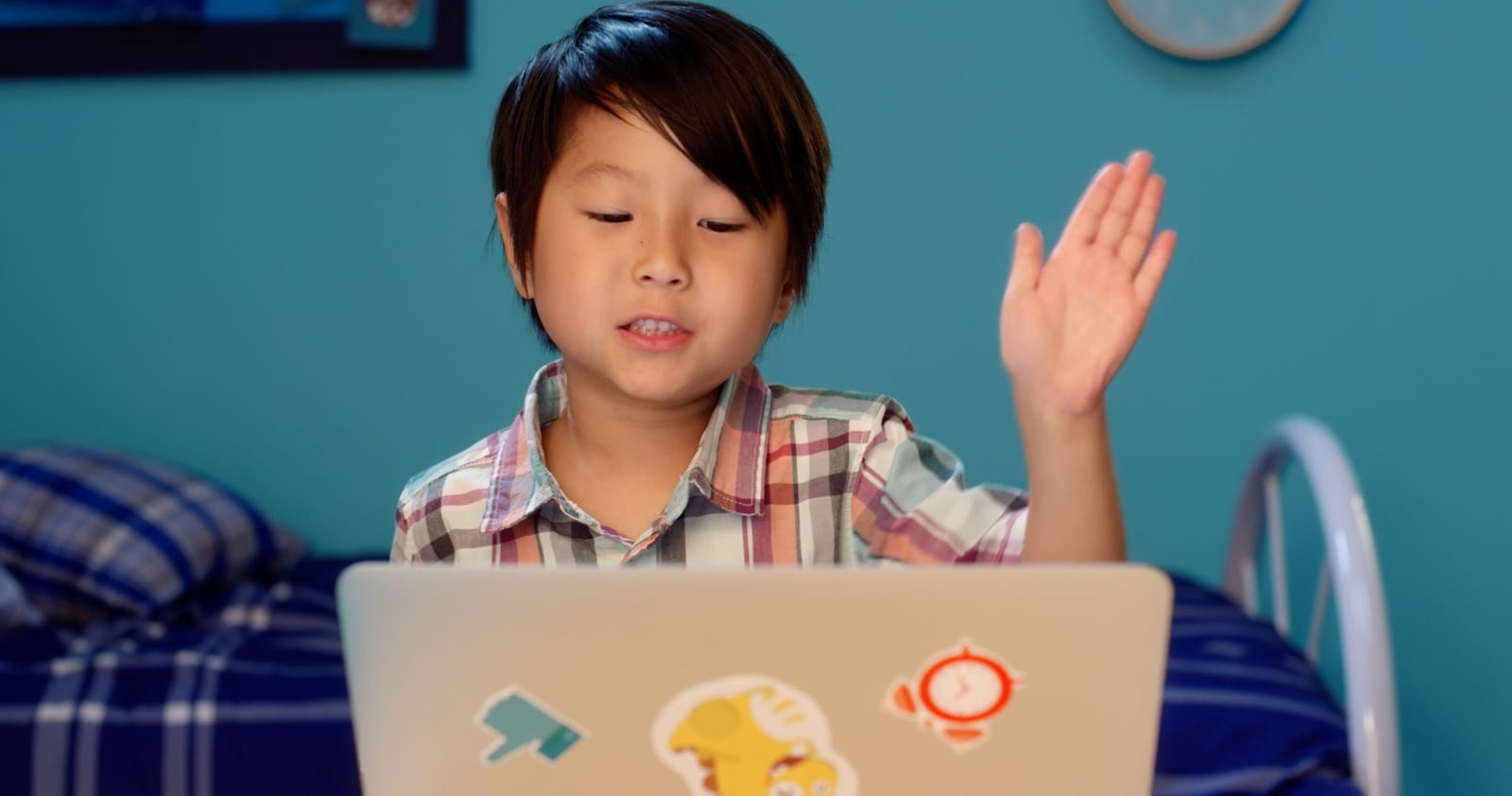 Who’s responsible for domestic abuse witnessed by online tutors?