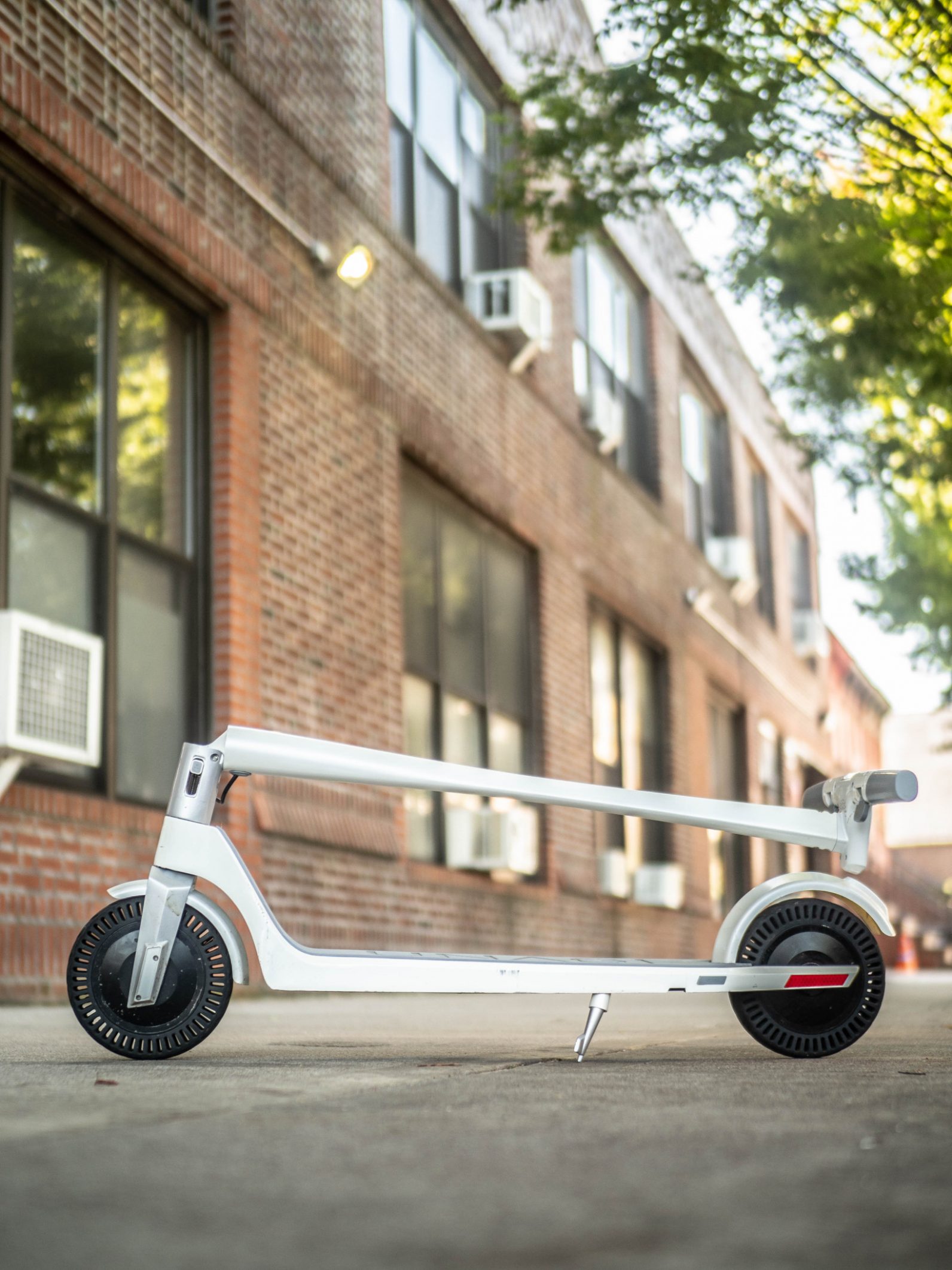 Review The Unagi is a powerful and light escooter for mixed commutes