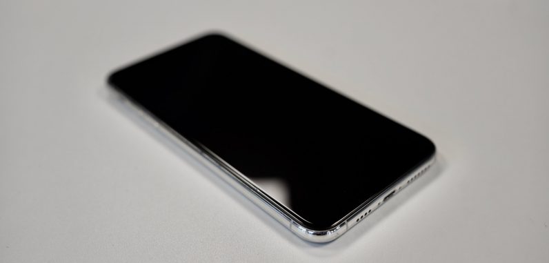 iphone 11 pro max other side