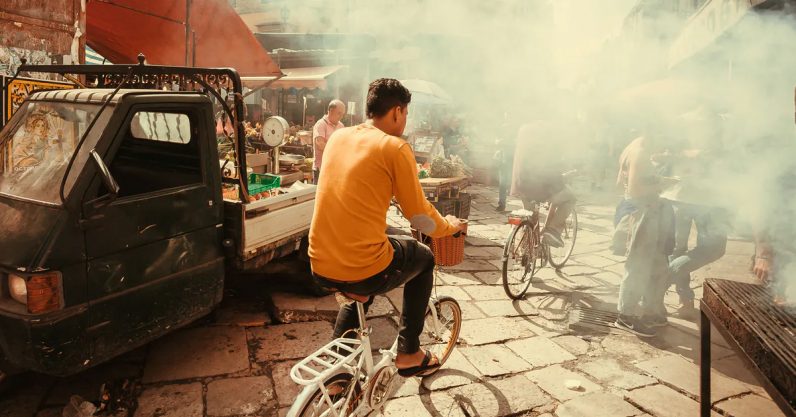 Exposure to air pollution could depend on your class, ethnicity, and gender