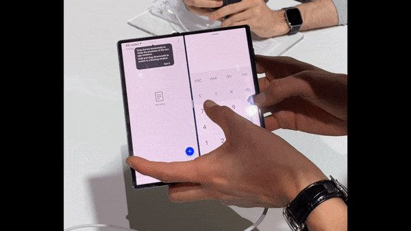 Huawei Mate Xs multitasking