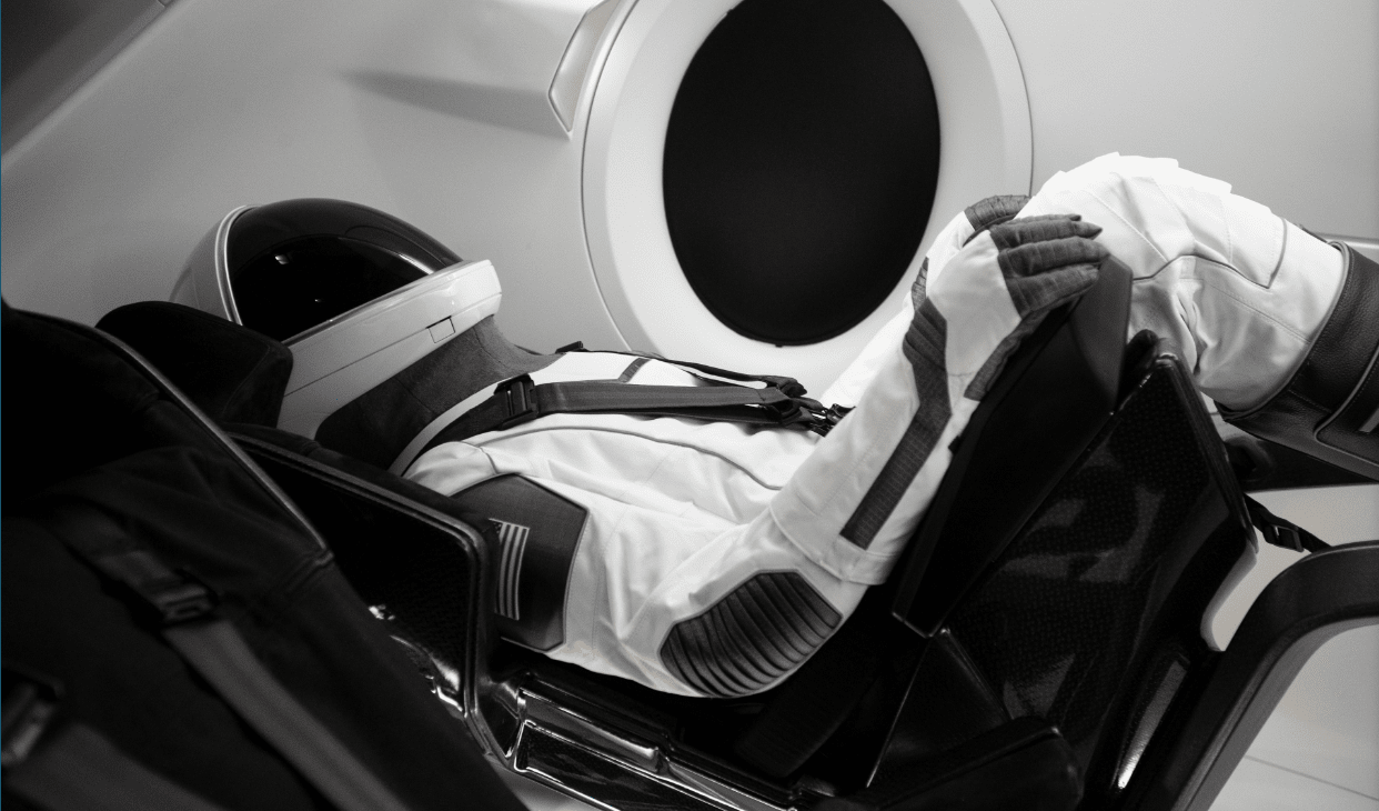 SpaceX will launch its first 4 tourists into orbit as soon as 2021