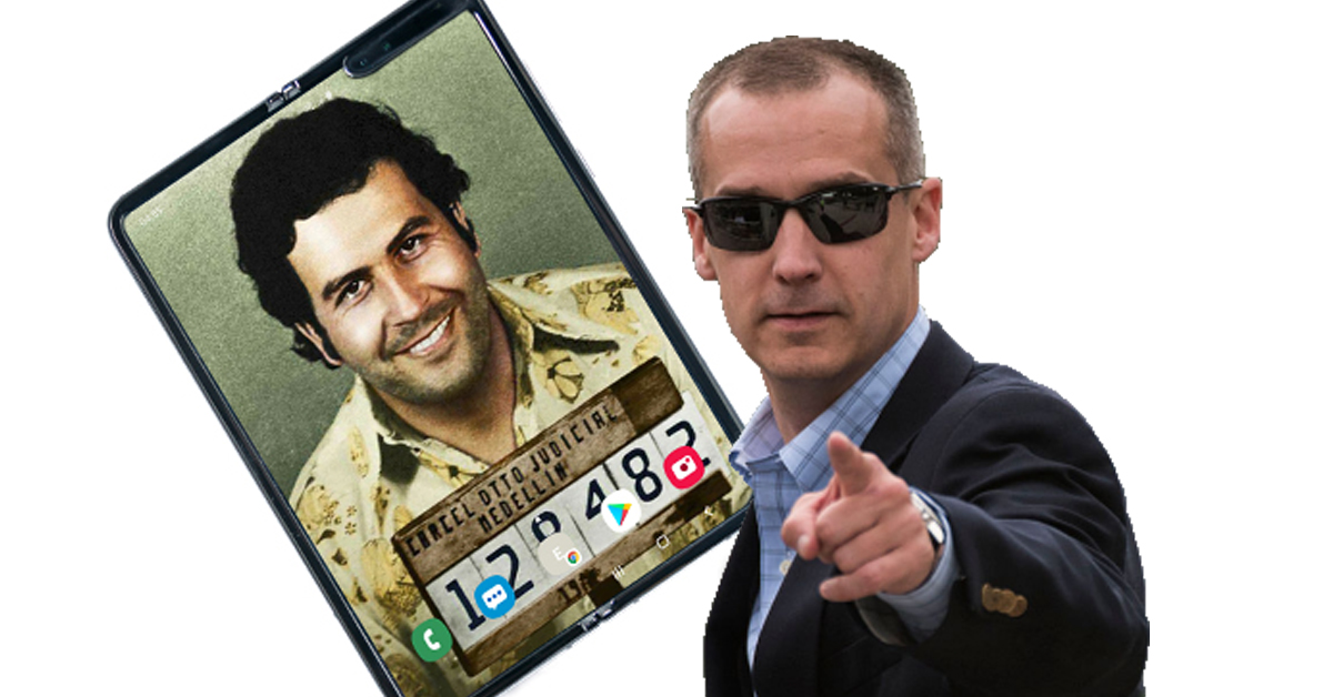 Trump’s former campaign manager really digs Escobar’s new foldable phone