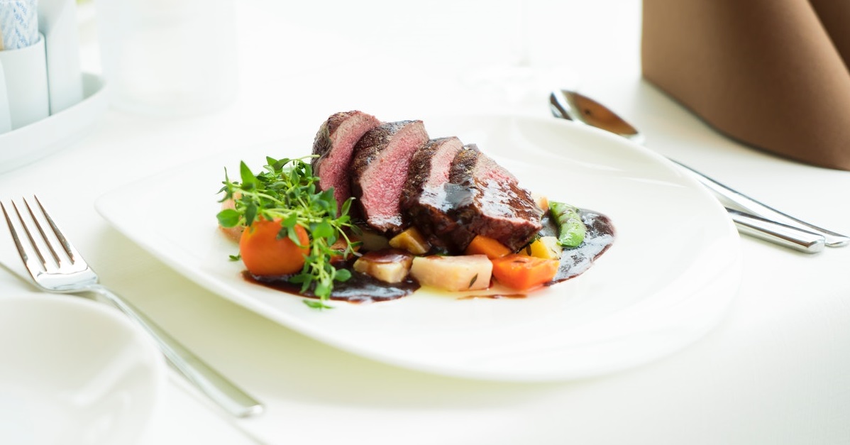 How to have a virtual dinner with friends or loved ones