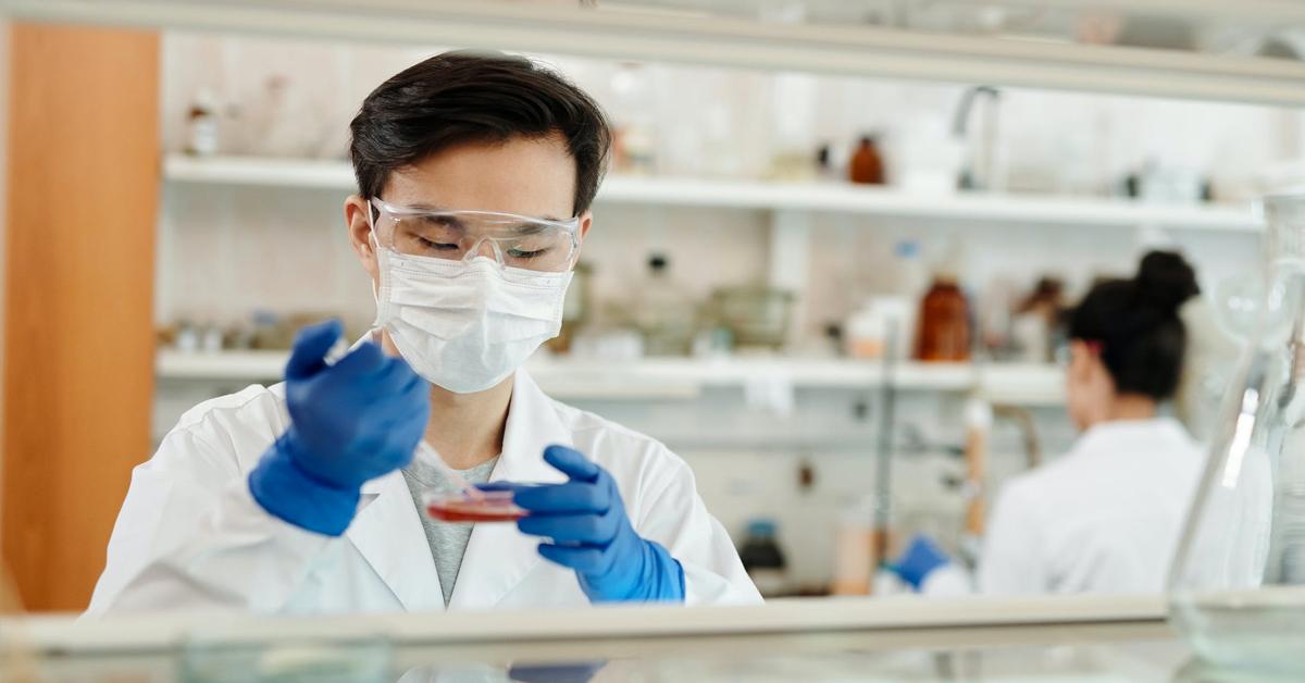 Here’s why we’ll never know if a high viral load corresponds to a worse case of coronavirus