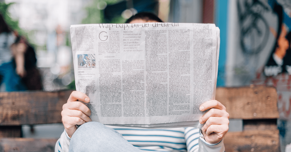 The anatomy of a fake news headline