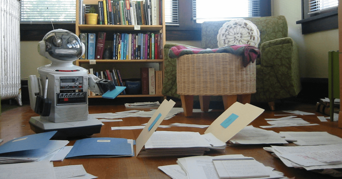 Who writes better essays: College students or GPT-3?