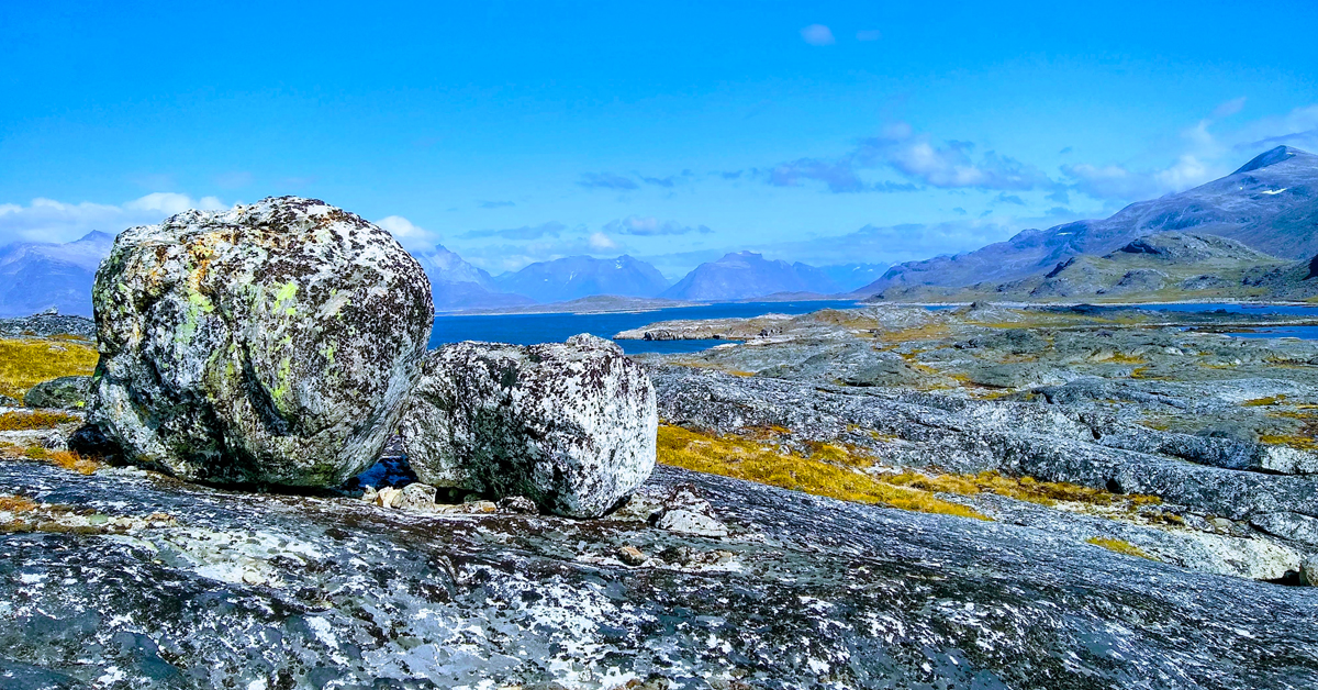 3.7 billion year-old rocks from Greenland may hold secrets of life on Earth