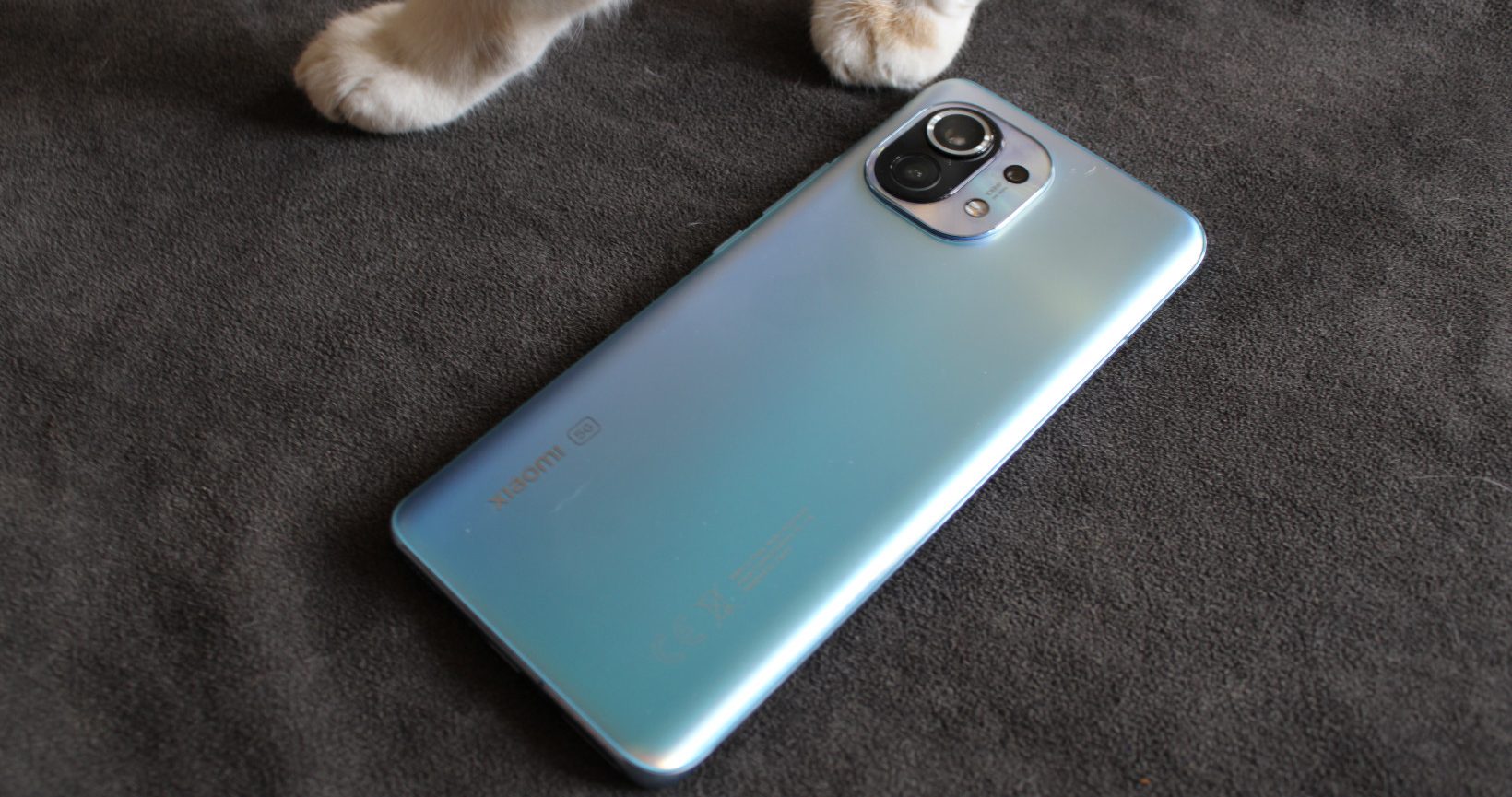 Xiaomi Mi 11: Come for the specs, stay for the design