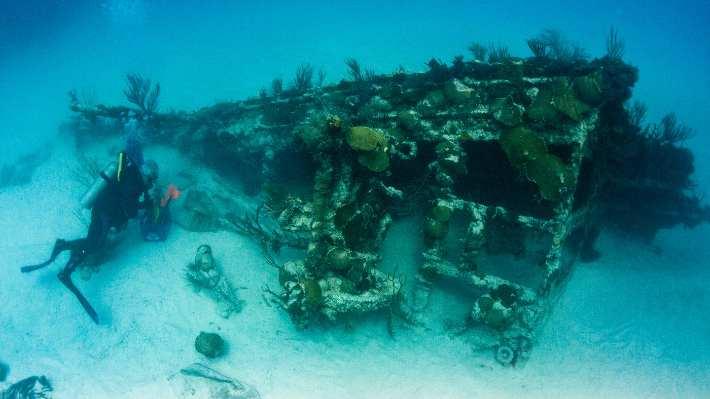 This AI can spot sunken ships from the damn sky