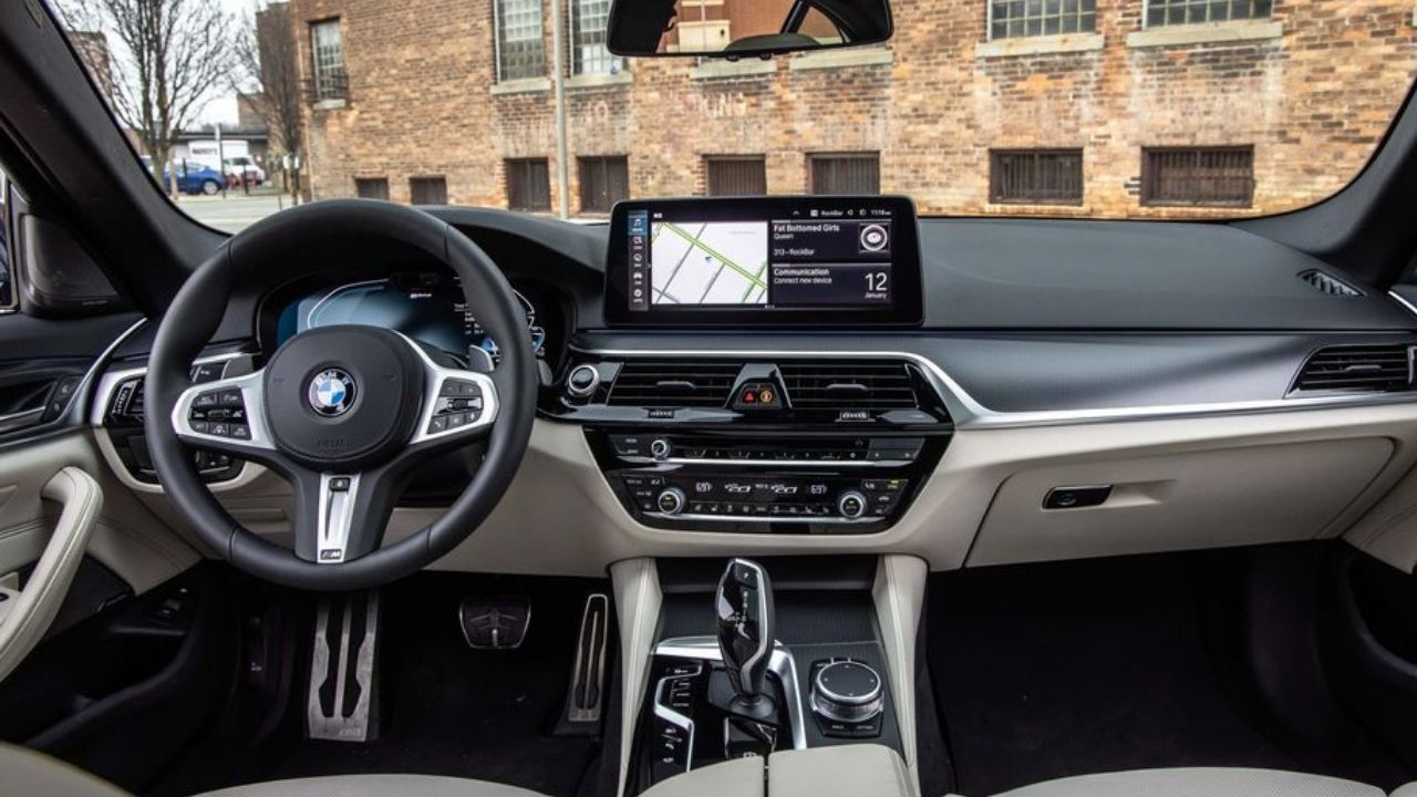 What’s the most tech-heavy car on the market? Probably not what you think.