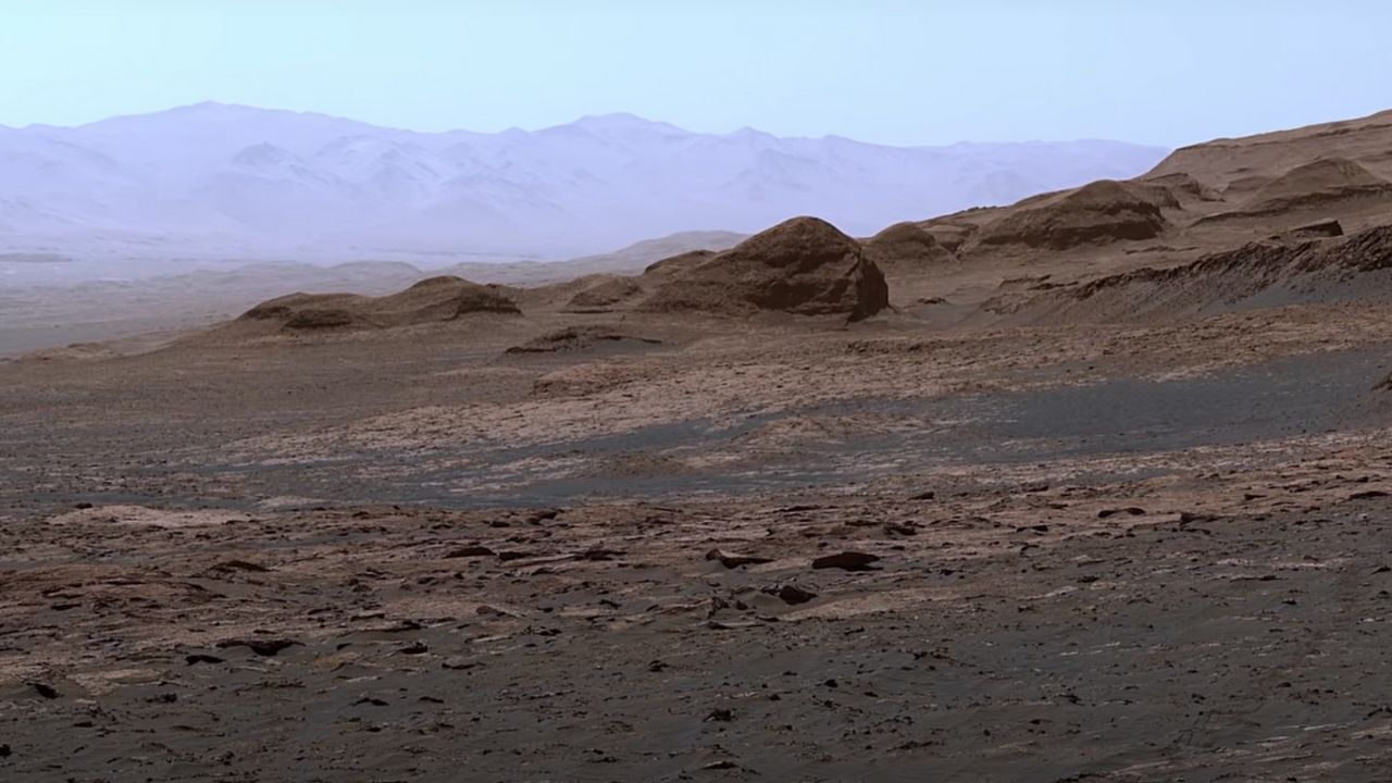 Watch NASA’s stunning new panorama of the Martian landscape