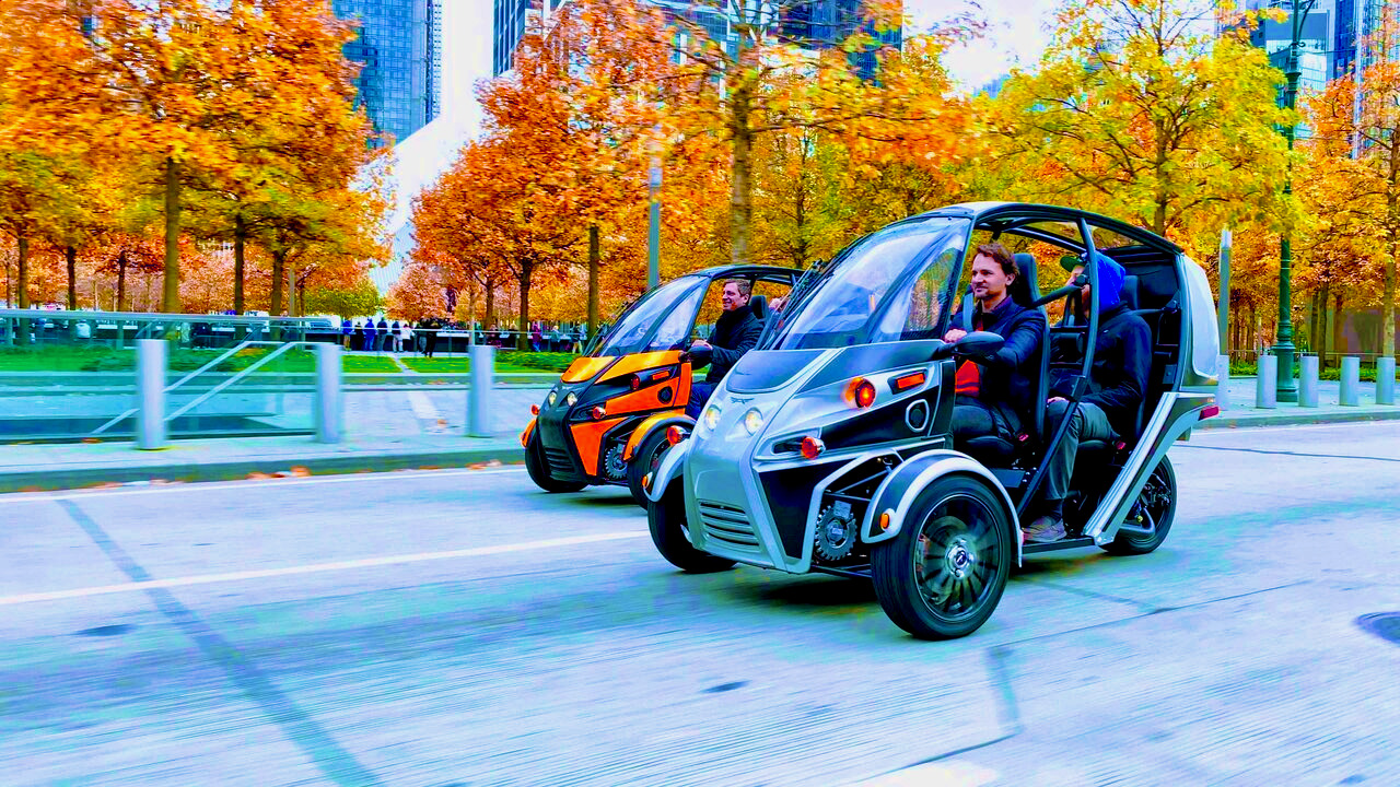 Is it a car? Is it a motorbike? No, it’s an autocycle!