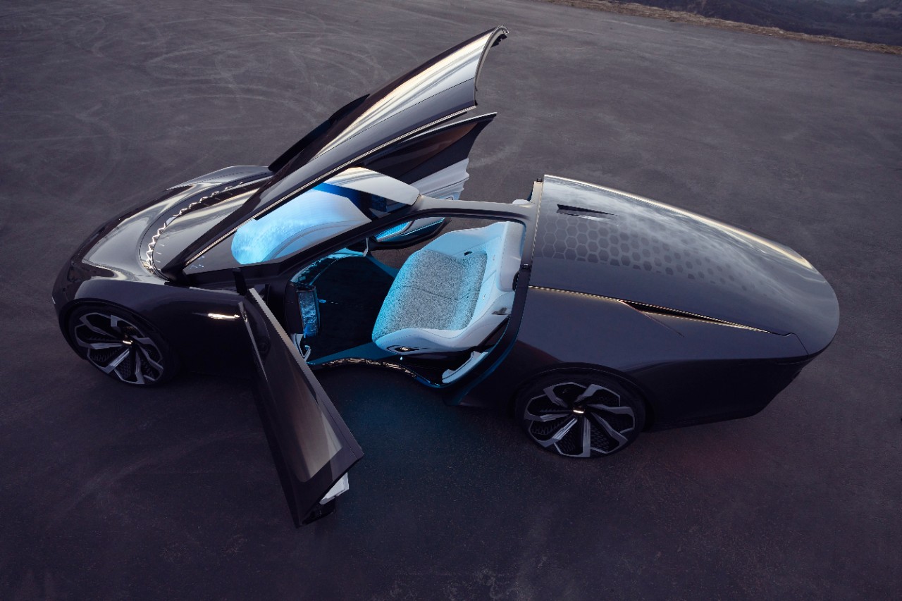 Cadillac InnerSpace concept car 