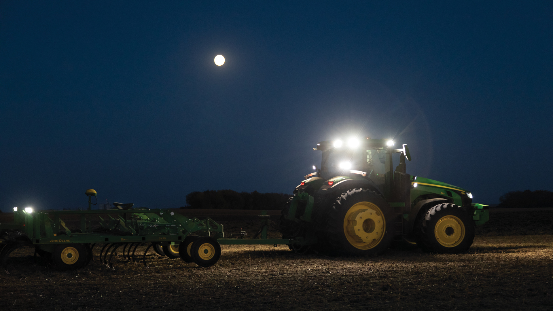Tractor working at night 